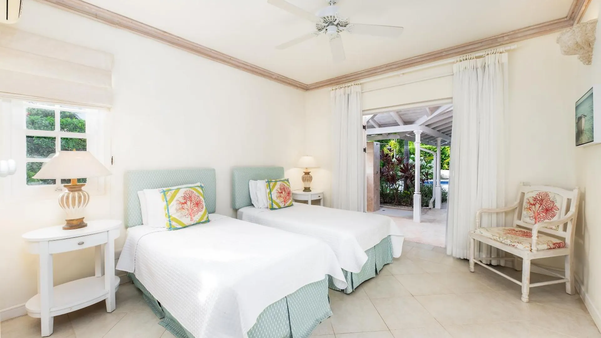 Coconut Grove 8 Luxury Villa By Island Villas Saint James 0*,  Barbados